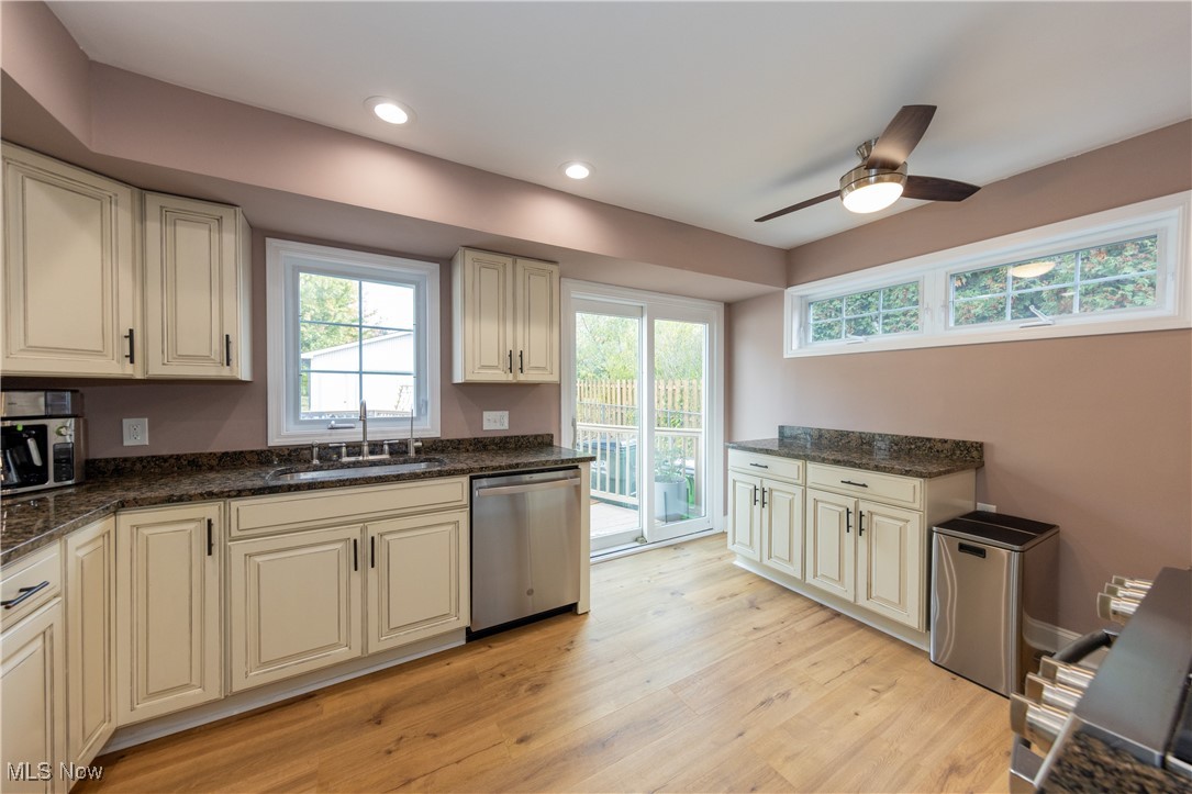 Mayfield Summit - Residential