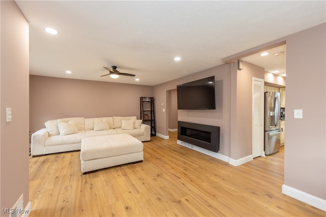 Mayfield Summit - Residential