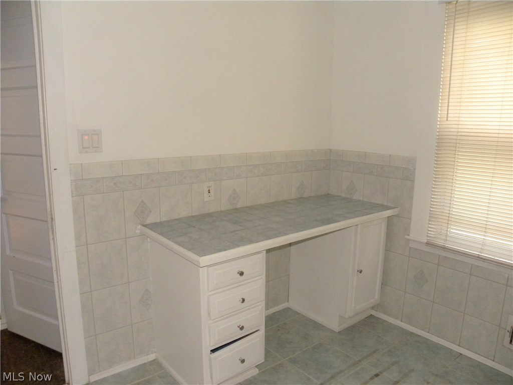 Lakewood Realty Cos Lakewood - Residential