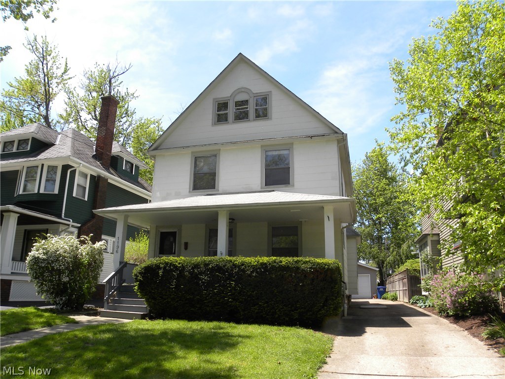 Lakewood Realty Cos Lakewood - Residential