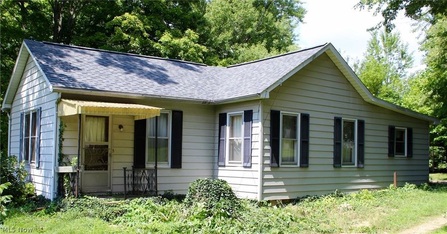 Selling at auction on Sept. 20th at 6 PM is this 1,274 Sq Ft ranch home with three bedrooms. The home had new shingles installed in 2014, new A/C in 2015, furnace in 2010, and more. This home has a mold problem evident in the basement. The home has its own well and septic system although there is sanitary sewer at the road. We require a non-refundable down payment of 10% of the purchase price at the close of the auction with the balance due at closing. There are no financing contingencies. There will be a 10% Buyer's Premium in effect for this auction with a minimum of $2,500.00, whichever is more, will be added to determine the contracted selling price.