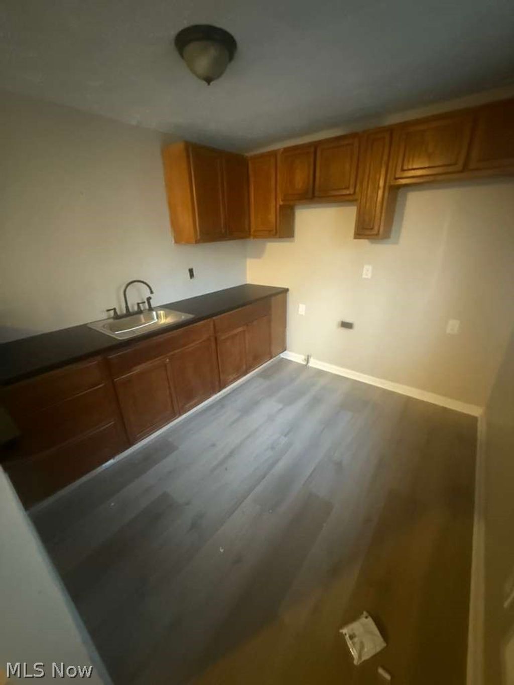 Photo of 14713 Pepper Avenue, Cleveland, OH 44110 (MLS # 5202611)