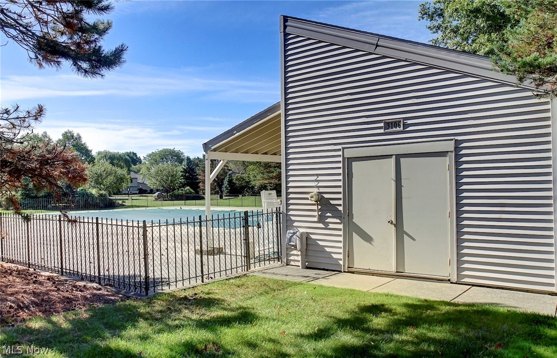 Bay Lndg Condo - Residential