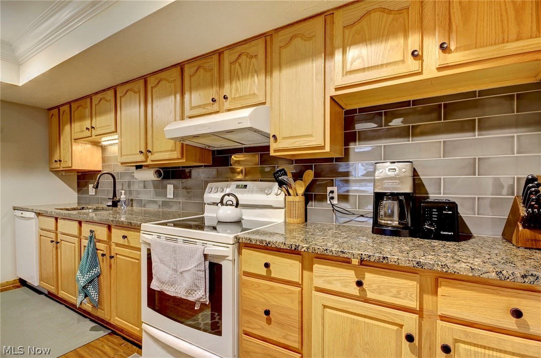 Bay Lndg Condo - Residential