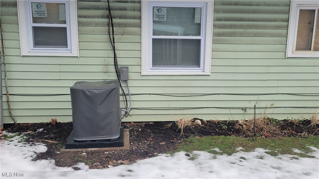 Photo of 3896 W 117th Street, Cleveland, OH 44111 (MLS # 5181169)