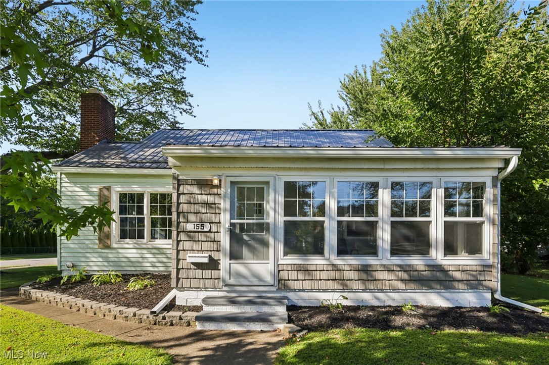 This beautifully updated 4-bedroom, 1.5-bath home offers modern living with classic charm. The flexible floor plan includes a tandem bedroom upstairs, perfect for a home office, playroom, or guest space. A welcoming enclosed front porch adds extra living area to enjoy year-round.
Car enthusiasts or hobbyists will love the impressive 1,200 sq ft, 4-car garage, complete with a gas line for the option to create a heated workspace. Sitting on two lots, the property provides plenty of outdoor space for entertaining, gardening, or future possibilities.
With its fully remodeled interior, ample storage, and unique features, this home is move-in ready and offers something for everyone.