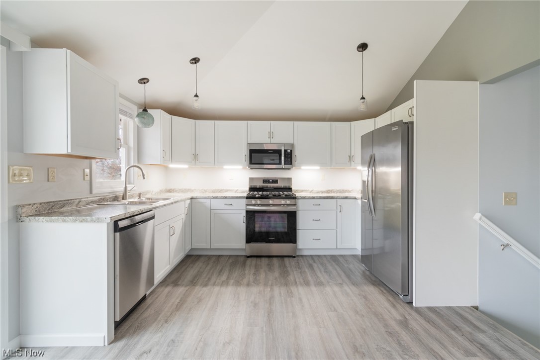 Roy J Delfs Et Al - Residential