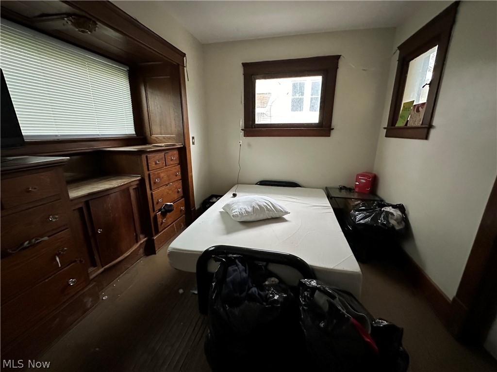 John V Waldecks 1st Add - Residential Income