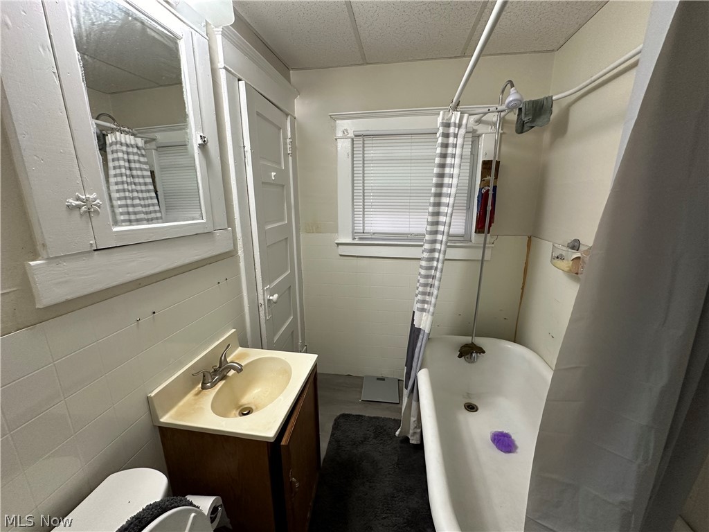 John V Waldecks 1st Add - Residential Income