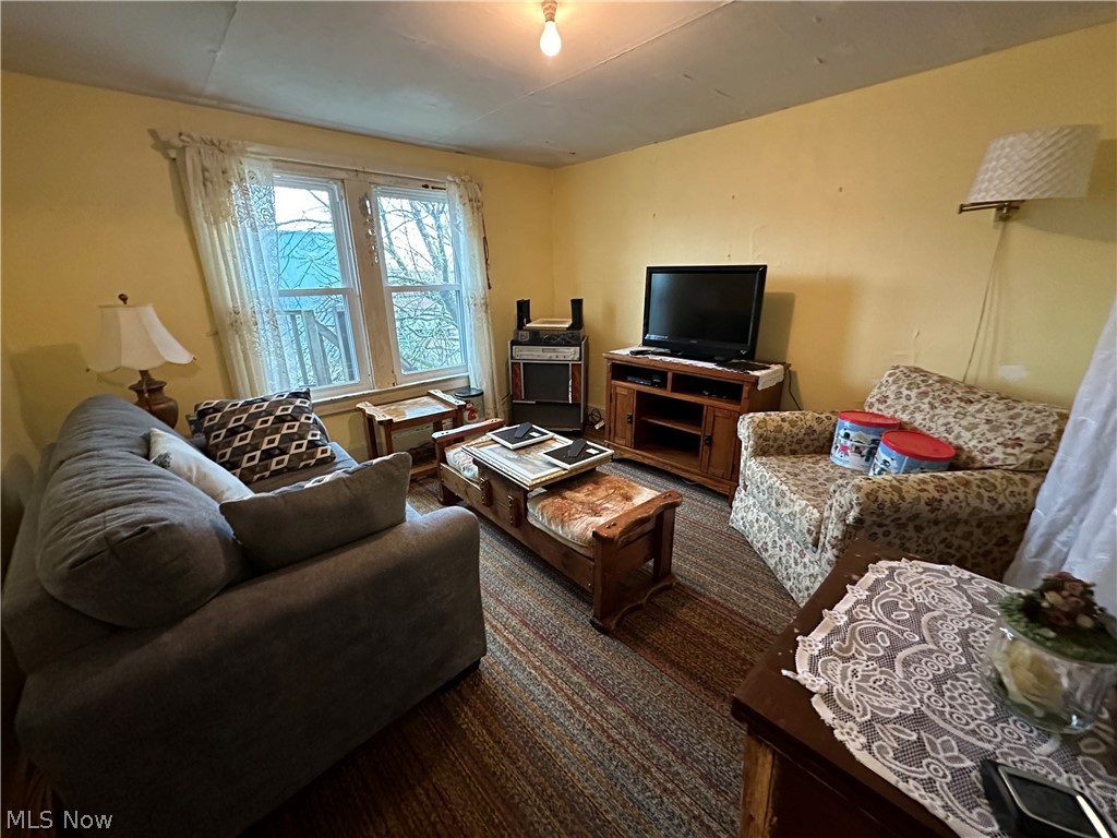 John V Waldecks 1st Add - Residential Income