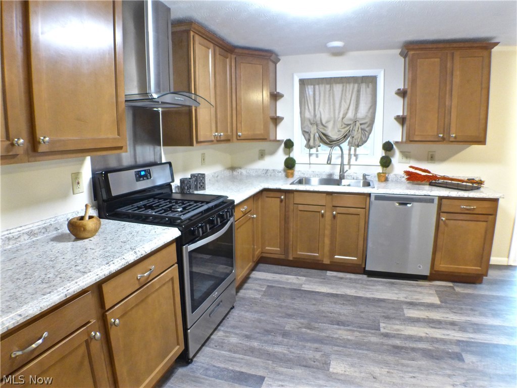 Fox Croft Venice Heights - Residential