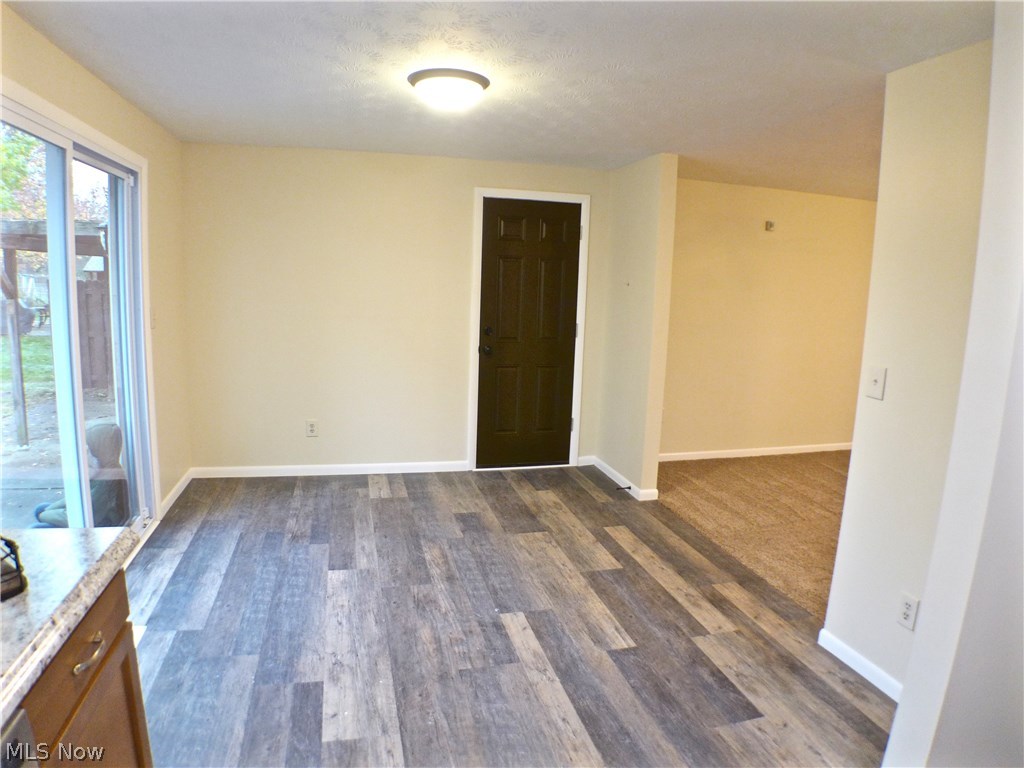 Fox Croft Venice Heights - Residential