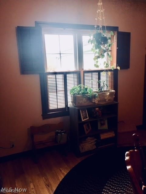 Village/Apple Crk - Residential