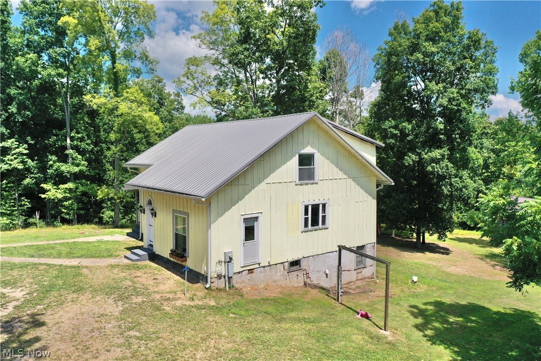 8437 S Calhoun Highway