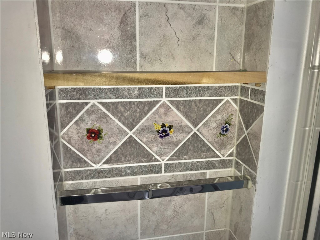 S H Kleinman Realty Cos Clari - Residential