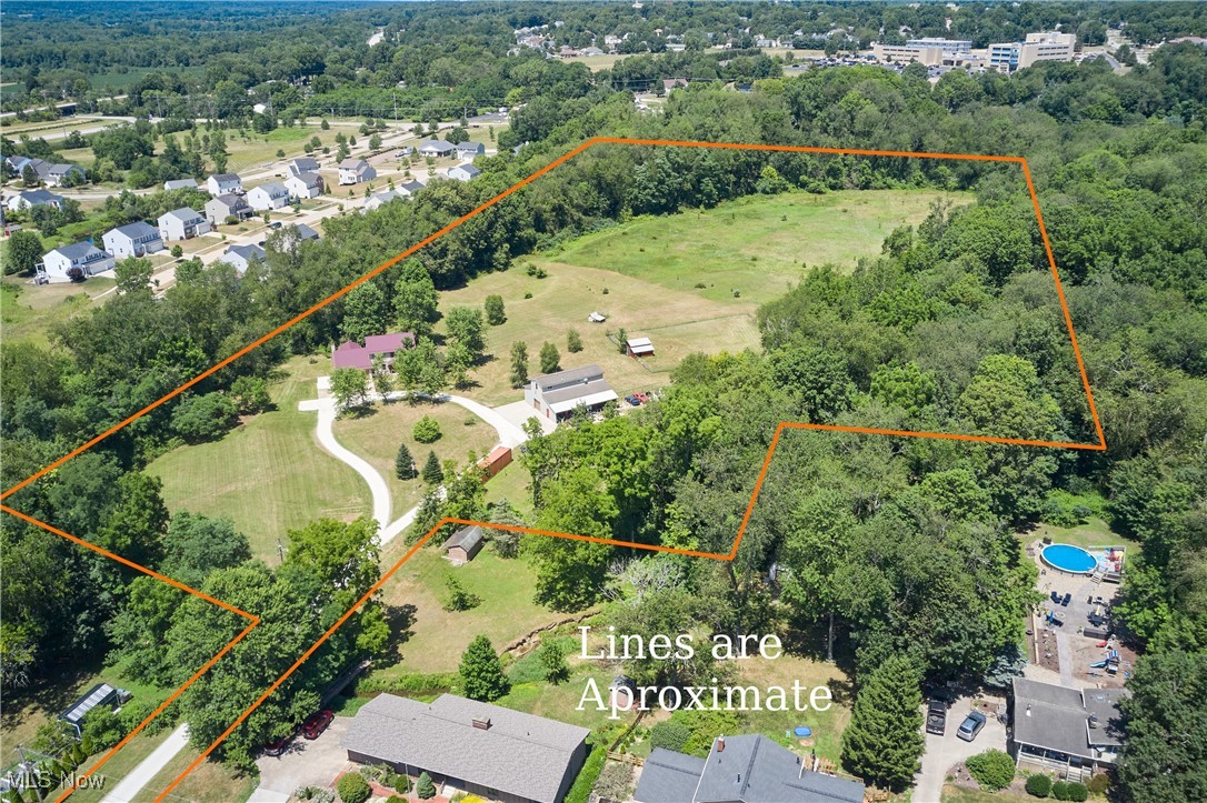 Wadsworth, Ohio 44281, United States, 4 Bedrooms Bedrooms, ,3 BathroomsBathrooms,Residential,Contingent,182376