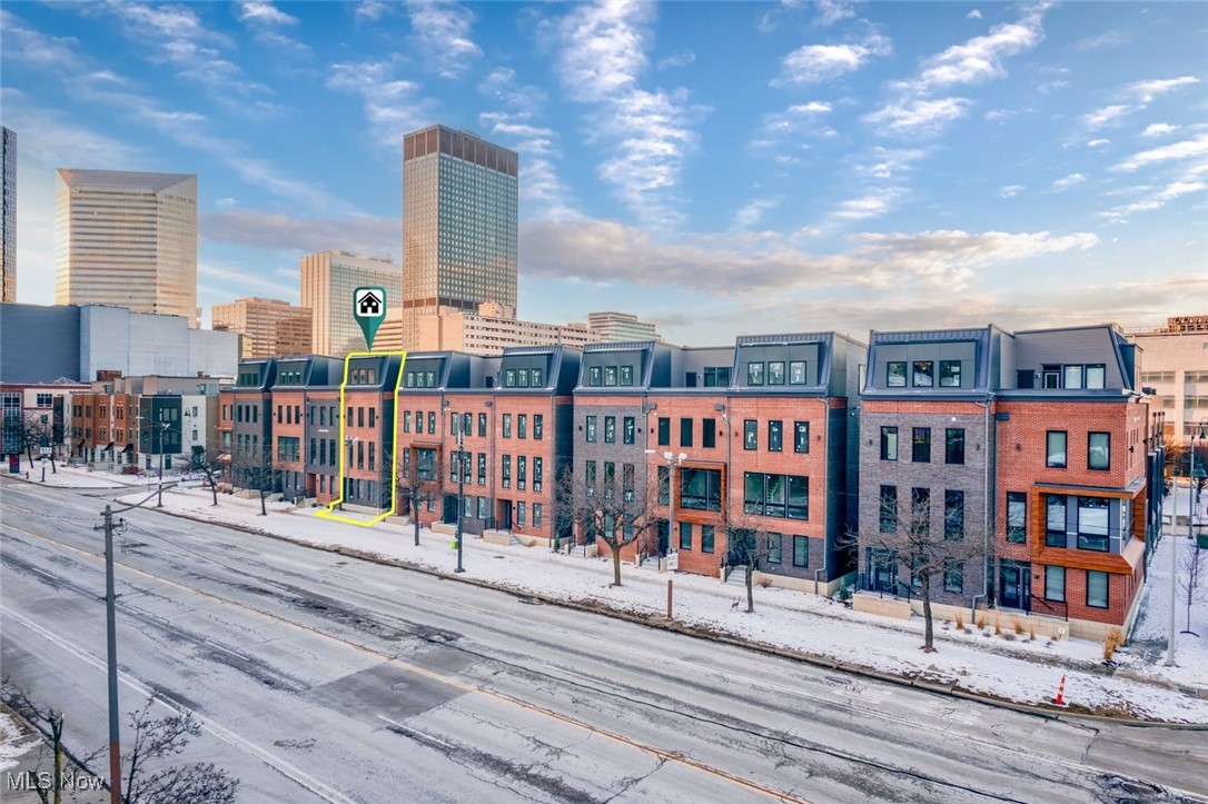 Cleveland, Ohio 44114, United States, 3 Bedrooms Bedrooms, ,5 BathroomsBathrooms,Residential,Active,4516