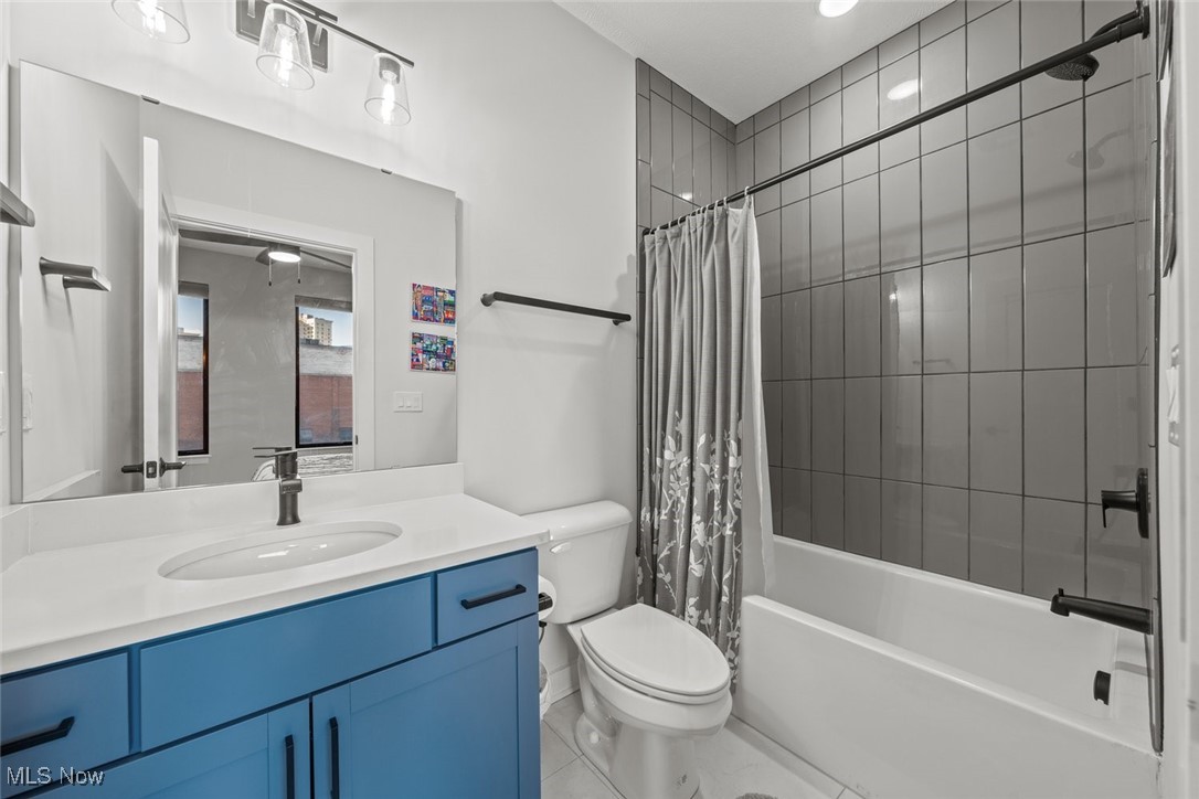 Cleveland, Ohio 44114, United States, 3 Bedrooms Bedrooms, ,5 BathroomsBathrooms,Residential,Active,4516