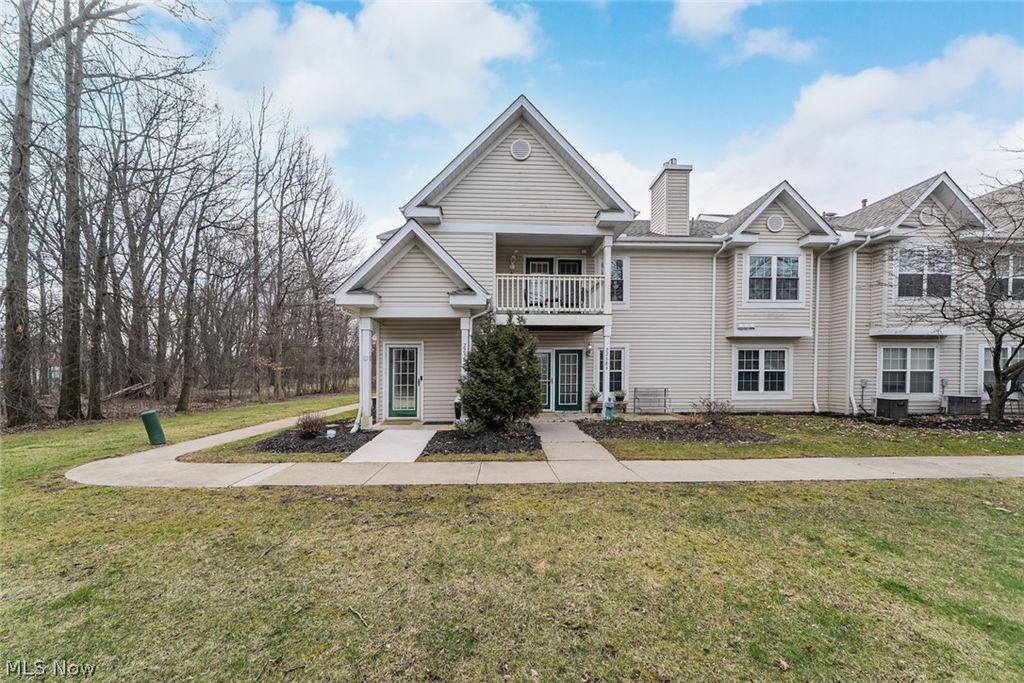 Photo of 22586 Lenox Drive, Fairview Park, OH 44126 (MLS # 5207481)