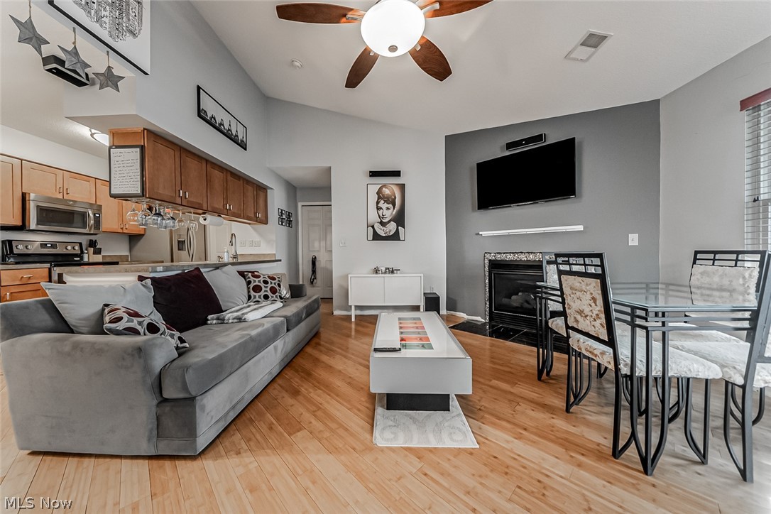 Lenox Square - Residential