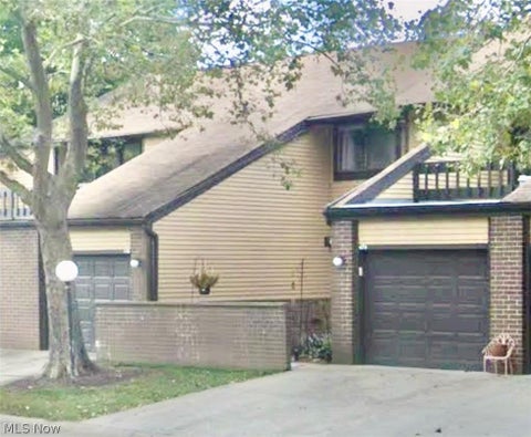 Photo of 474 Terrell Court, Richmond Heights, OH 44143 (MLS # 5216591)