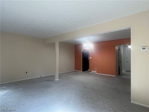 Tiny photo for 474 Terrell Court, Richmond Heights, OH 44143 (MLS # 5216591)