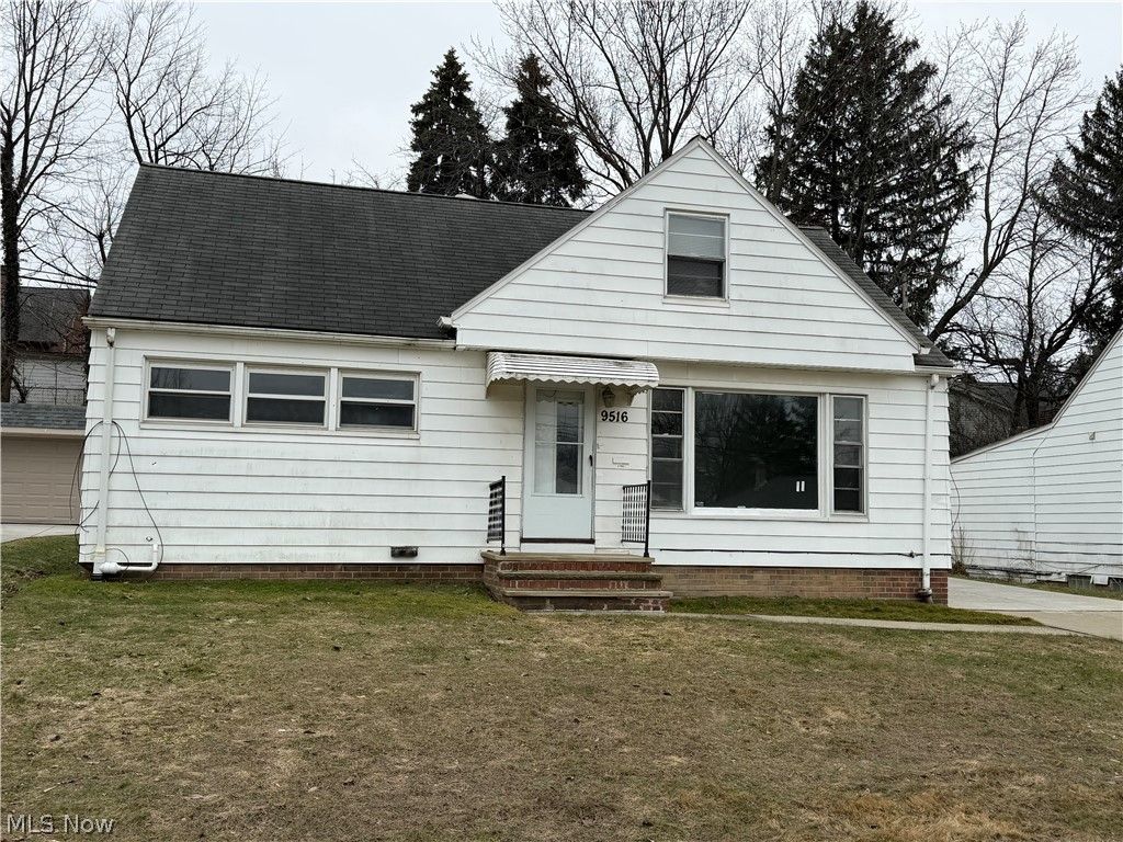 Photo of 9516 Alexander Road, Cleveland, OH 44125 (MLS # 5188331)