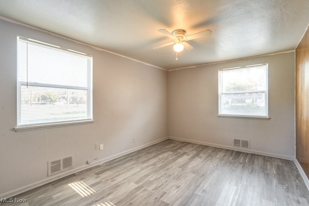 Kuster Estates - Commercial Sale