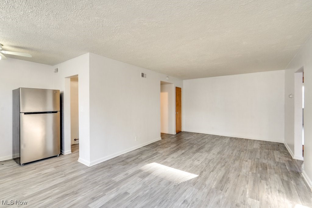 Kuster Estates - Commercial Sale