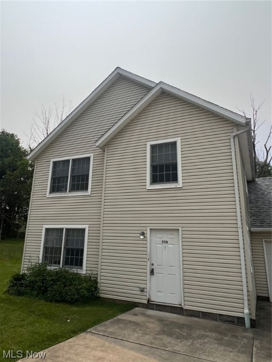 welcome to 558 North Park Dr.  This is a two story condo with 1380 sq ft of living space that includes 3 bedrooms and 1.5 baths.  The home has been used as a rental property for the past 3 years.  The home has newer flooring throughout the house.  The home features a good sized kitchen with appliances that stay with the property.  There is a dining room, a good sized living room, and a half bath on the first floor.  As you make your way upstairs you will see a smaller bedroom and two other bedrooms of really good size.  There is also a large full bathroom on the 2nd floor.  there is a single car garage and a patio out the back off the back of the house.  There is an association fee that is $150.00 Per month.  Come take a look before its too late.