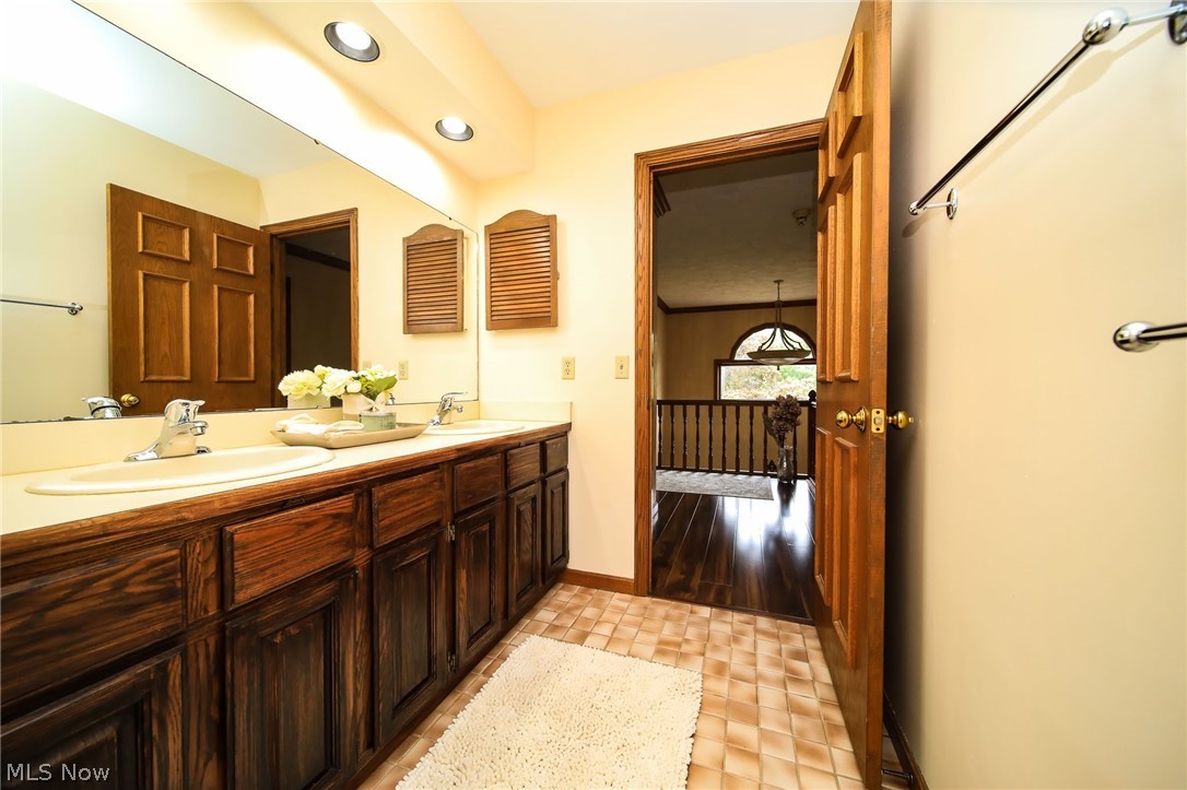 Halle Estates - Residential