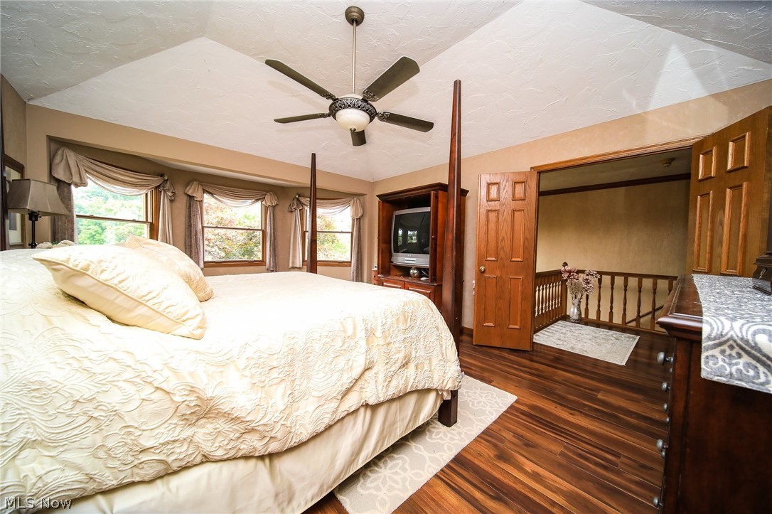 Halle Estates - Residential