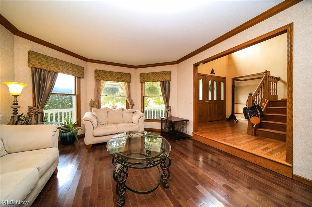 Halle Estates - Residential