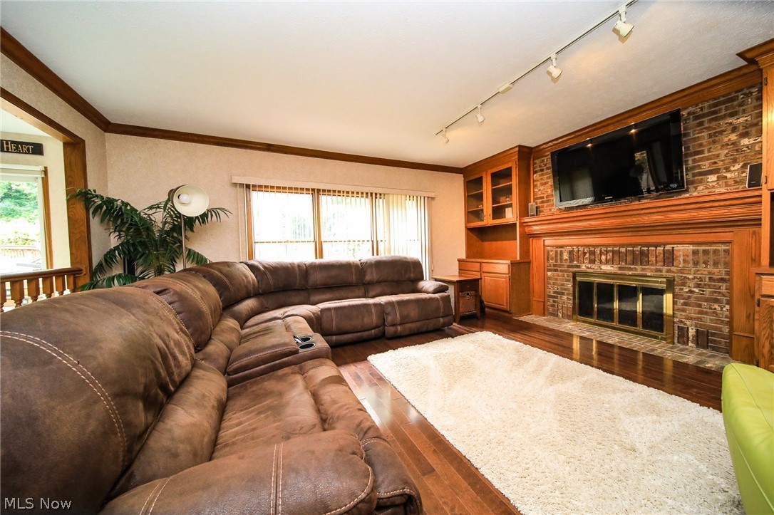 Halle Estates - Residential