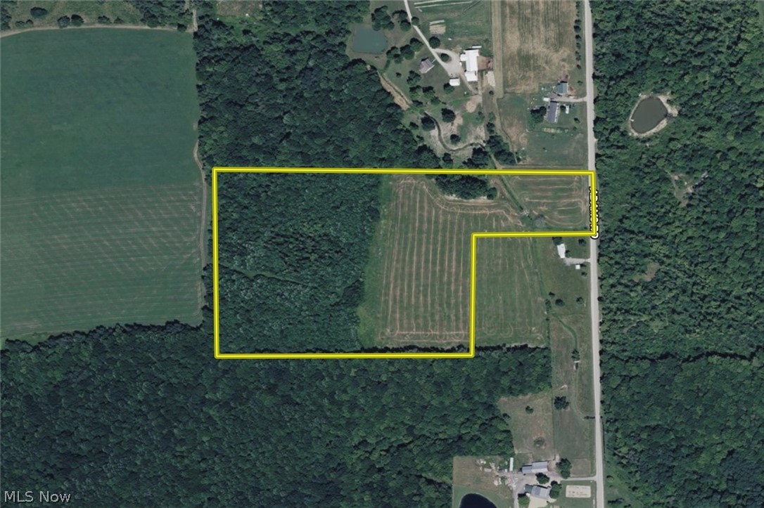 Connecticut Western Reserve - Land