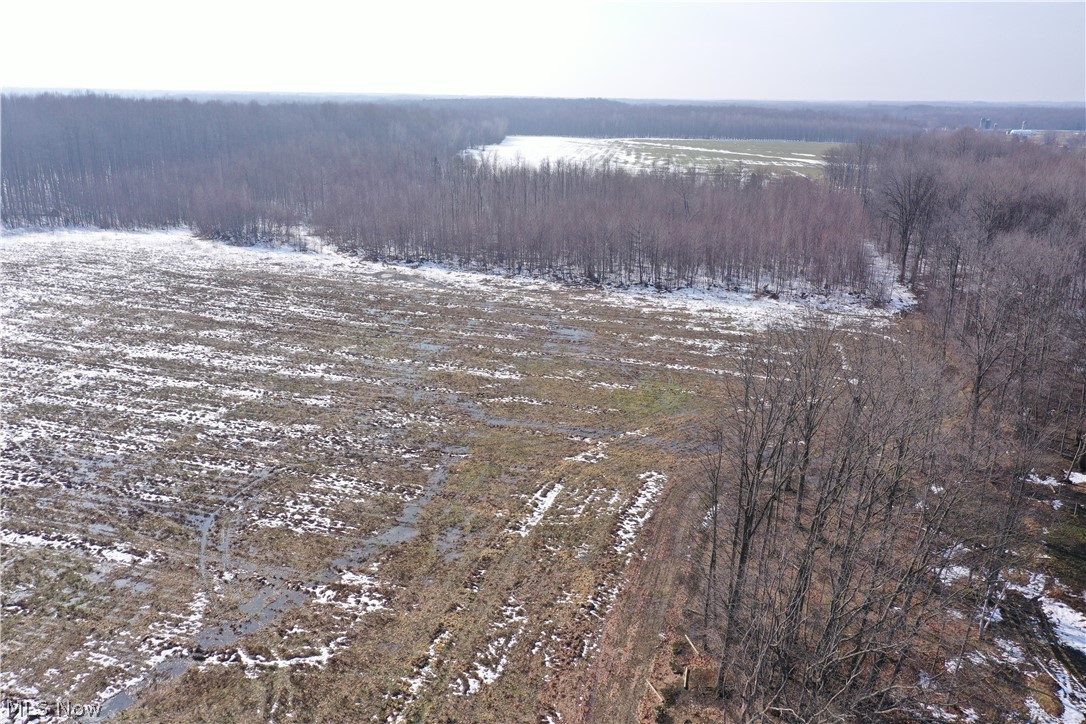 Connecticut Western Reserve - Land