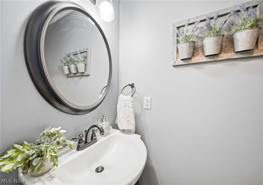 Macintosh Farms Condo 02 Ph 06 - Residential