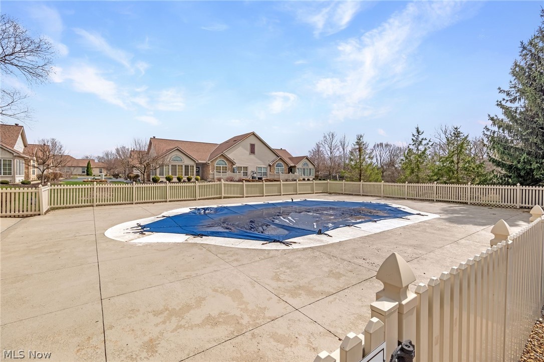 Crossings/West Vly Condos #1 - Residential