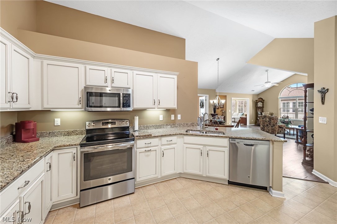 Crossings/West Vly Condos #1 - Residential