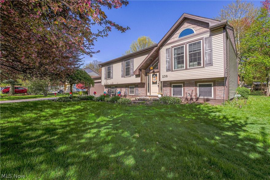 Here's your second chance to own this beautiful home! You will not want to miss out on this gorgeous updated split entry home! There is so much to offer with ample space, an open layout and so many updates throughout. Located minutes away from Mosquito lake, Disc golf, bike paths, playgrounds and shopping! This home has 4 bedrooms 2 full bathrooms and an attached heated garage. There are newly installed ceiling fans in the bedrooms. Throughout the upper level in the bedrooms, hallway, living room, and dining room there is new flooring throughout! The kitchen is entirely updated cabinets, light fixtures and hardware with a granite and single basin Kruas sink! The kitchen floors are made of porcelain tile - with an incredibly unique pattern. Throughout the entire house you will notice the freshly painted walls. Both bathrooms are very spacious and fully renovated! The lower level bathroom is a great "get ready" area with its own storage space! The lower level is perfectly finished, great