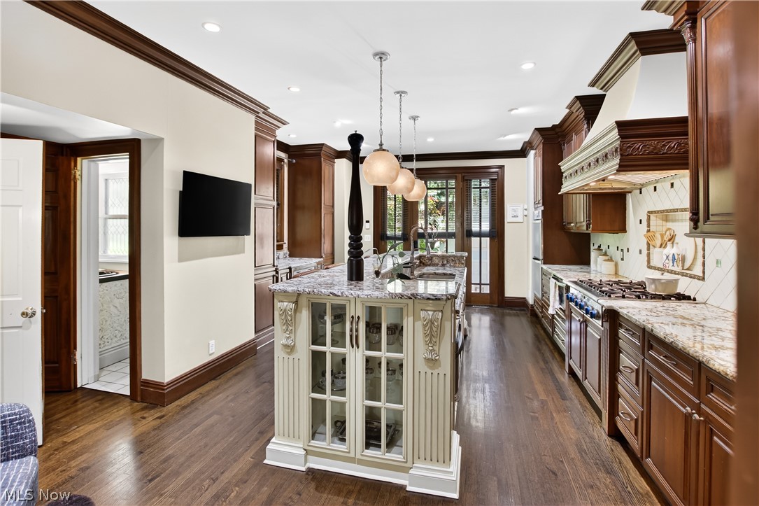 East/Black River - Residential