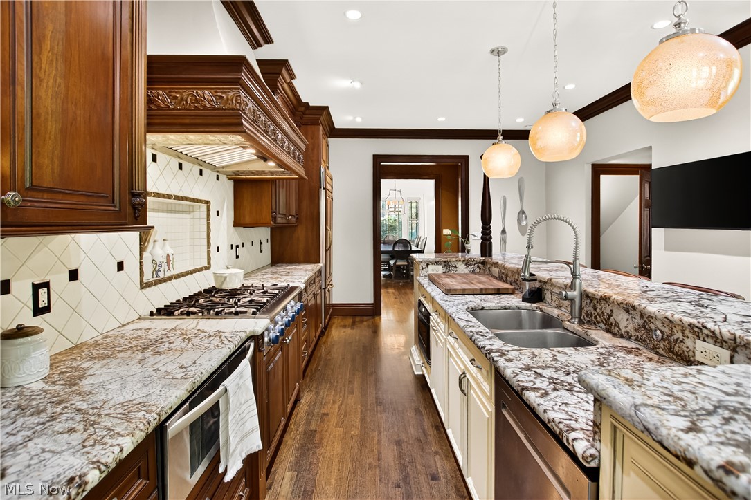 East/Black River - Residential
