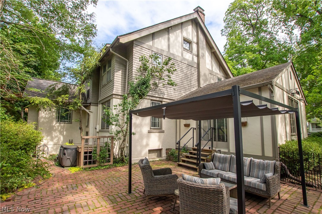 East/Black River - Residential