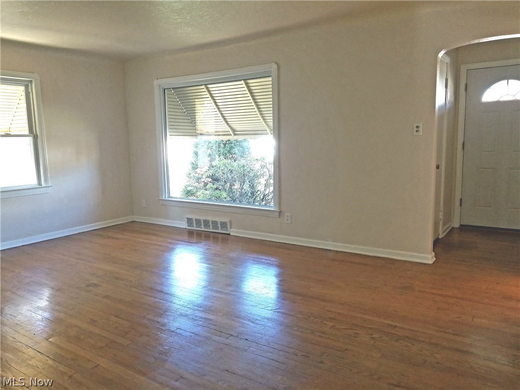 Tuxedo Lake Park Anx - Residential