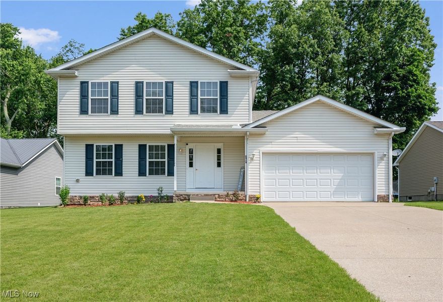 Welcome to move in ready, 3 bedroom, 3 bath colonial in Springfield Township! Situated on a low traffic cul-de-sac with a private partially fenced patio and large backyard wooded view! The foyer opens to a spacious formal living room that connects to a formal dining room. The large eat in kitchen offers a slider door to your back yard where you will find a poured patio and costume build shed storage. Off the kitchen is a cozy family room with a gas fireplace for those chilly evenings. A half bath completes your first floor. The 2nd floor offers 3 spacious bedrooms with large closets and a full bath. The owner's suite has its own ensuite bath with double vanity, soaking tub, separate walk in shower/toilet room and an extra large walk in closet! The full basement with crawl space offers tons of room for storage. The large 2 car garage offers water and an electric door opener. Updates: Dryer and washer 2024, 
AC 2023, Garbage Disposal 2021, Furnace 2019, Hot Water Tank 2018, Sump Pump 2018, Roof 2008. Schedule your showing today!