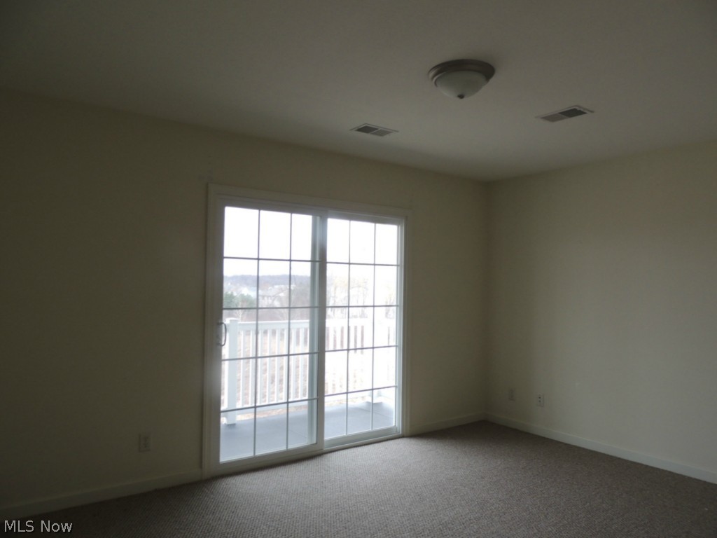 Silver Stone Condo - Residential