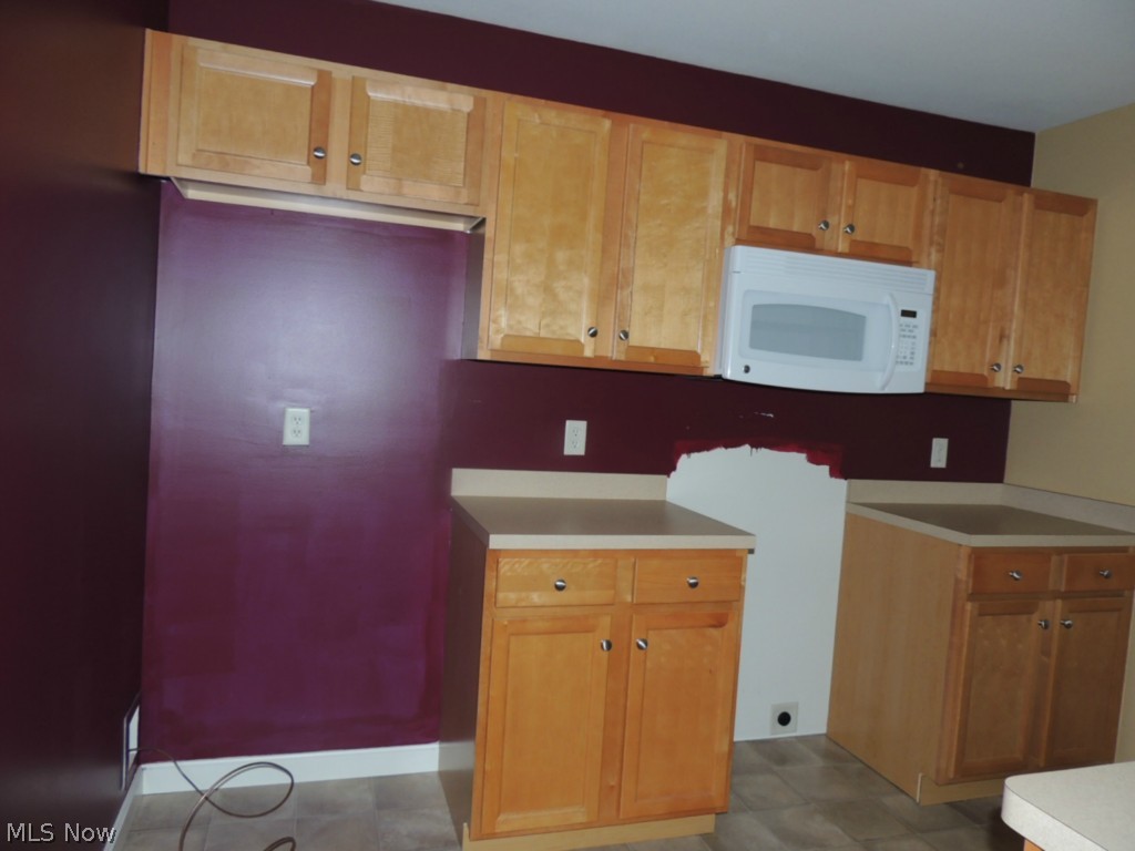 Silver Stone Condo - Residential