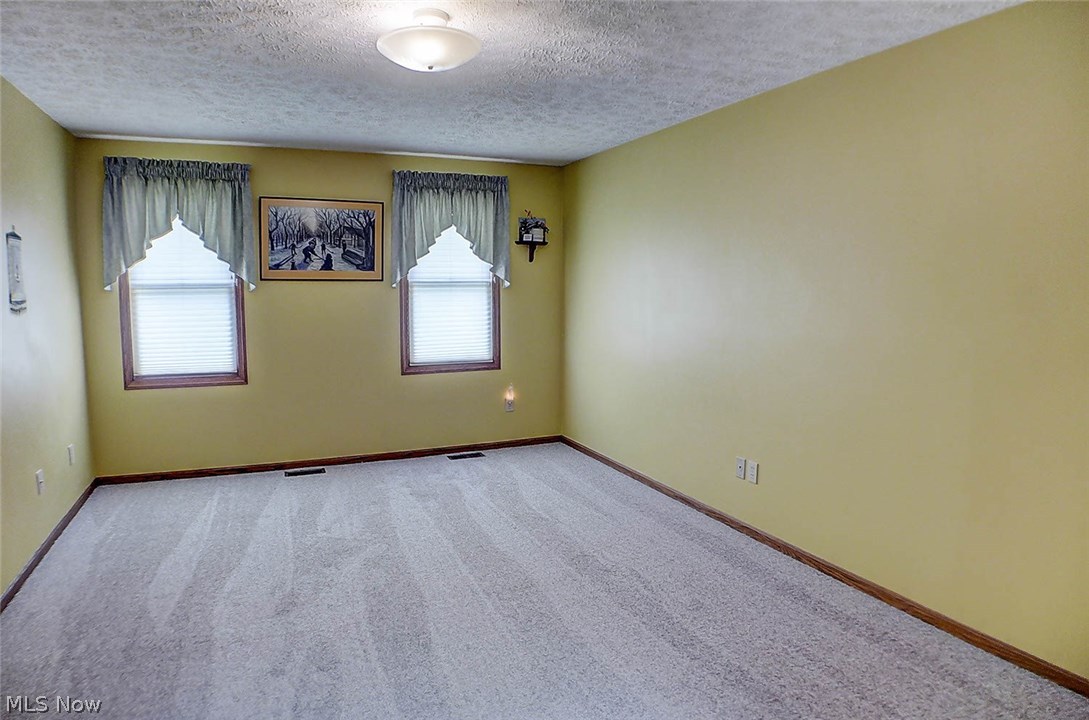 Camden Knolls - Residential