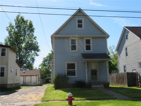 Photo for 327 & 327-1/2 Winckles Street