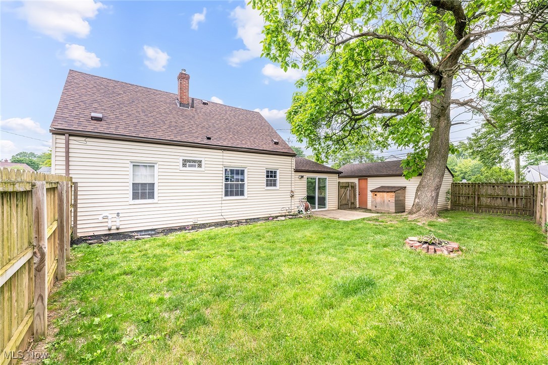 2305 Harding Road, Cuyahoga Falls, Ohio image 31